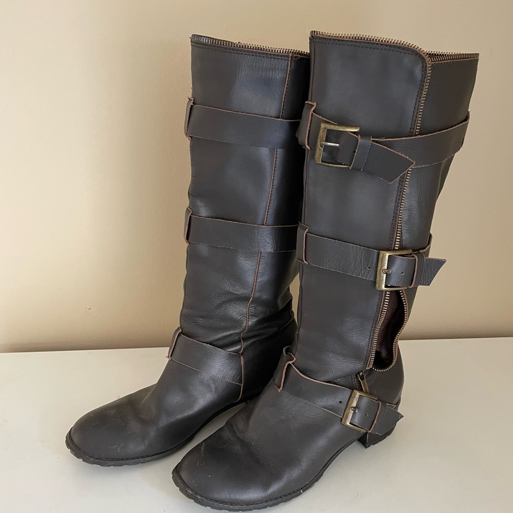 Colin Stuart Heeled Boots